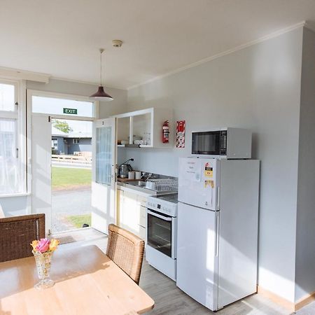 Apartamento Koru Flat Pounawea Exterior foto